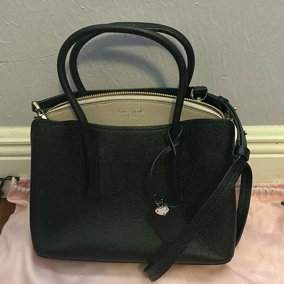 Kate Spade Cross Bodybag - Picture 1 of 7